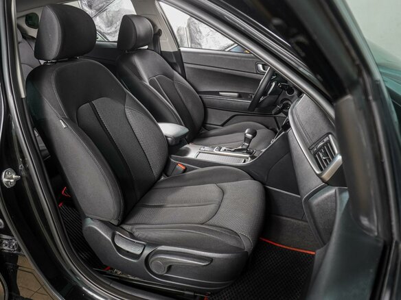 2019 Kia Optima IV Рестайлинг, чёрный, 1699000 рублей - вид 7