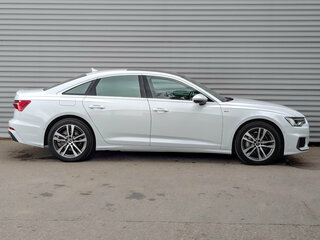 2021 Audi A6 45 TFSI V (C8), белый, 4745000 рублей, вид 4