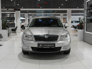 2011 Skoda Octavia II (A5) Рестайлинг, серебристый, 670000 рублей, вид 3