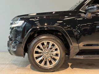 2026 Toyota Land Cruiser 300 Series, чёрный, 16500000 рублей, вид 3