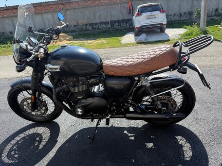2017 Triumph Bonneville T100, чёрный, 700000 рублей, вид 4
