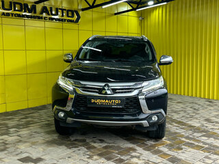 2016 Mitsubishi Pajero Sport III, чёрный, 2950000 рублей, вид 2