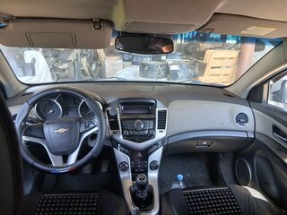 2012 Chevrolet Cruze I, серебристый, 310000 рублей, вид 5