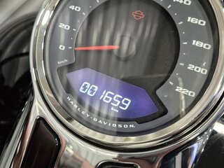2023 Harley-Davidson Fat Boy, чёрный, 3250000 рублей, вид 5