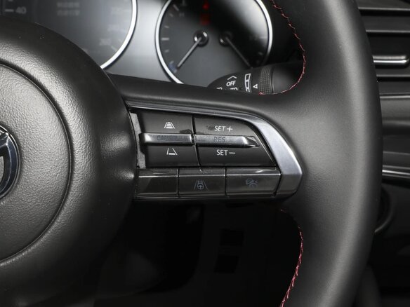 2025 Mazda 3 Axela IV (BP), белый, 3600000 рублей - вид 20