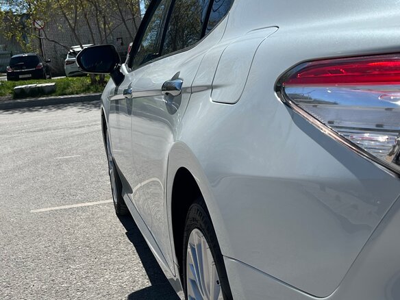 2019 Toyota Camry VIII (XV70), белый, 2940000 рублей - вид 15
