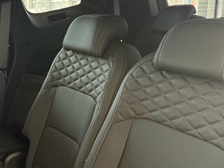 2026 Geely Okavango I Рестайлинг, серый, 4085990 рублей, вид 4