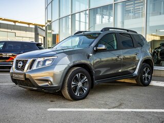 2014 Nissan Terrano III (D10), серый, 868000 рублей, вид 3