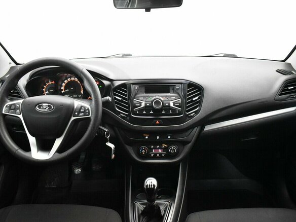 2019 Lada (ВАЗ) Vesta I, белый - вид 4