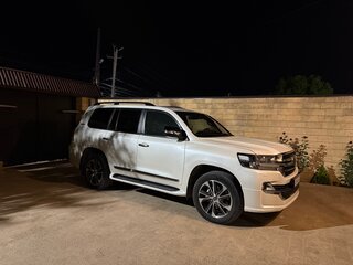 2020 Toyota Land Cruiser 200 Series Рестайлинг 2, белый, 7950000 рублей, вид 1