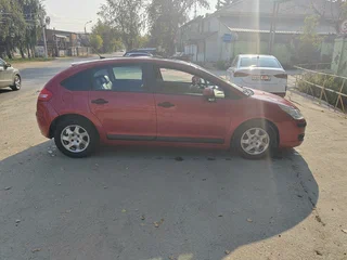 2006 Citroen C4 I, красный, 200000 рублей, вид 4