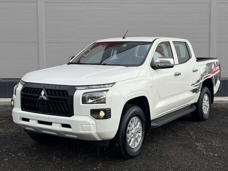 Mitsubishi L200 VI