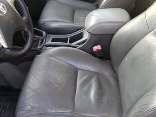 2012 Toyota Hilux VII Рестайлинг, чёрный, 1250000 рублей, вид 2