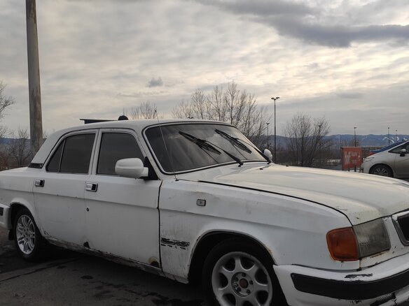 2003 ГАЗ 3110 «Волга», белый, 100000 рублей - вид 9