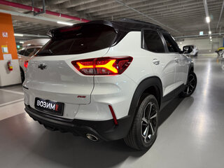2023 Chevrolet TrailBlazer III, белый, 1700000 рублей, вид 4