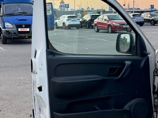 2008 Peugeot Partner I Рестайлинг, белый, 200000 рублей, вид 2