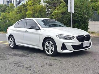 2022 BMW 1 серии 120i III (F52) Рестайлинг, белый, 1890000 рублей, вид 1