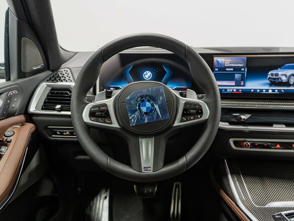 2026 BMW X7 40i I (G07) Рестайлинг, серый - вид 16