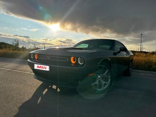 2016 Dodge Challenger III Рестайлинг 2, серый, 2890000 рублей, вид 2