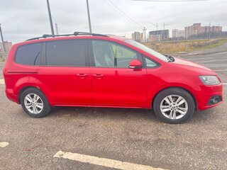 2013 SEAT Alhambra II, красный, 1300000 рублей, вид 3