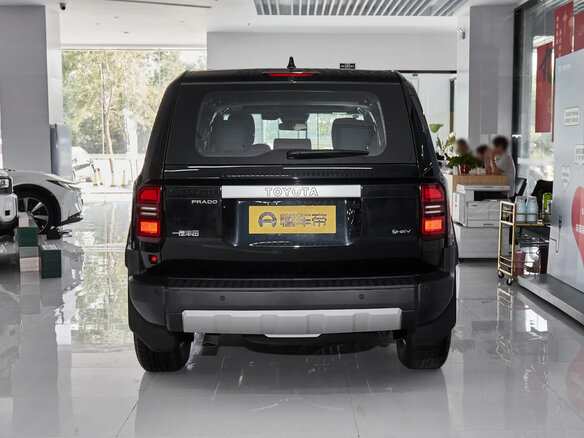 2026 Toyota Land Cruiser Prado 250 Series, чёрный, 8990000 рублей - вид 5