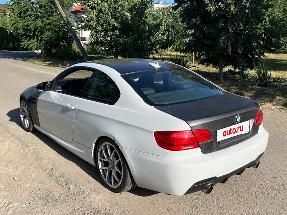 2011 BMW 3 серии 335xi V (E90/E91/E92/E93) Рестайлинг, белый, 2500000 рублей - вид 6