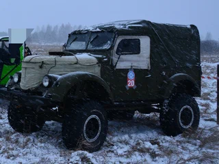 1968 ГАЗ 69, зелёный, 600000 рублей, вид 2