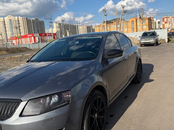 2014 Skoda Octavia III (A7), серый, 1250000 рублей - вид 2
