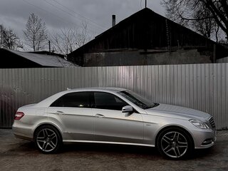 2011 Mercedes-Benz E-Класс 250 7G-Tronic IV (W212, S212, C207), серебристый, 1450000 рублей, вид 5