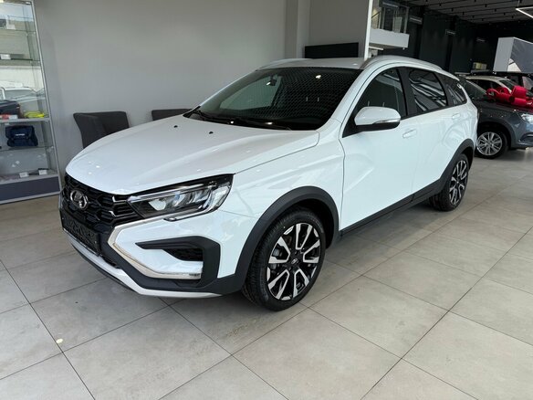 2026 Lada (ВАЗ) Vesta SW Cross I Рестайлинг (NG), белый, 2093000 рублей - вид 1