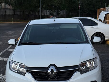 2021 Renault Logan II Рестайлинг, белый, 520000 рублей, вид 1