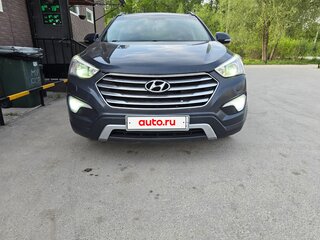 2014 Hyundai Santa Fe Grand III, серый, 2000000 рублей, вид 3