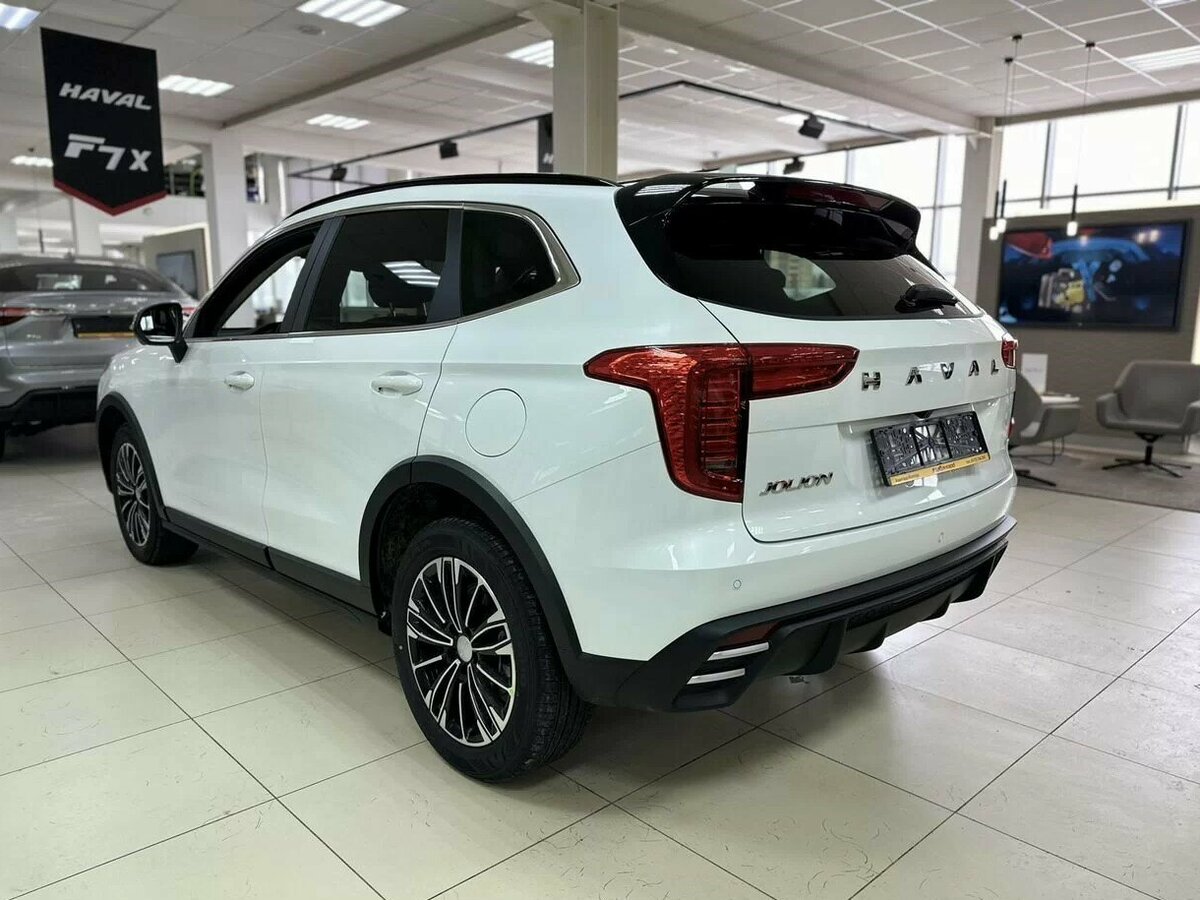 Открыть фотографии: Haval Jolion I Рестайлинг