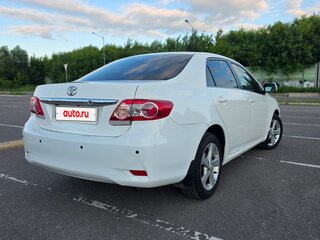 2011 Toyota Corolla X (E140, E150) Рестайлинг, белый, 910000 рублей, вид 5