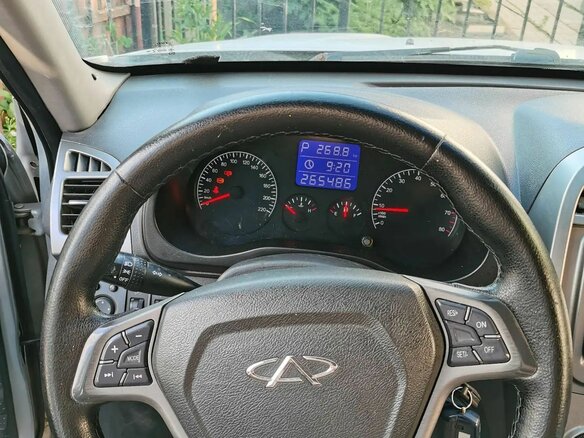 2014 Chery Tiggo (T11) I Рестайлинг (FL), серебристый, 400000 рублей - вид 7