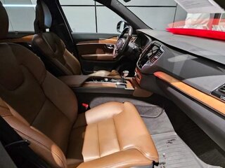 2020 Volvo XC90 II Рестайлинг 1, чёрный, 4490000 рублей, вид 4