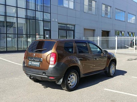 2014 Renault Duster I, коричневый, 777000 рублей, вид 5