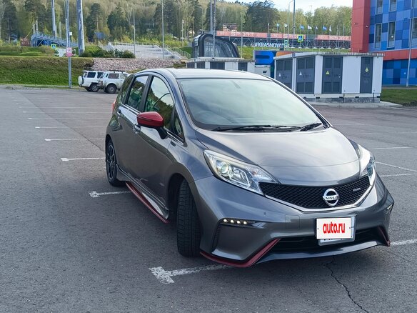 2015 Nissan Note Nismo II, серый, 899999 рублей - вид 2