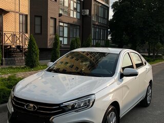 2023 Lada (ВАЗ) Vesta I Рестайлинг (NG), белый, 1390000 рублей, вид 1