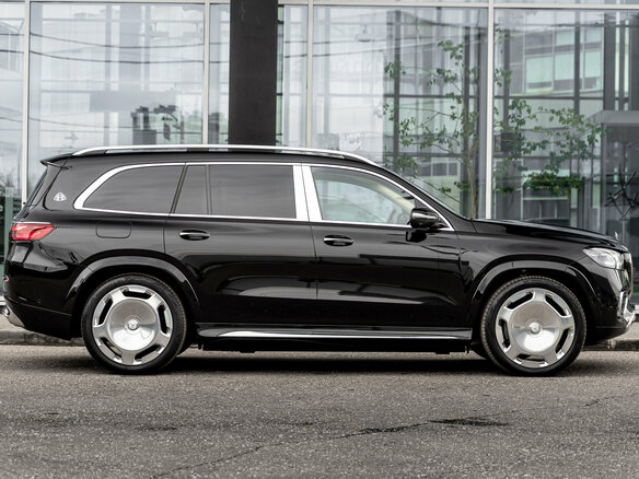 2025 Mercedes-Benz Maybach GLS 600 I Рестайлинг, чёрный, 33690000 рублей - вид 7
