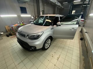 2019 Kia Soul II Рестайлинг, серебристый, 1450000 рублей, вид 5