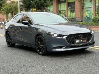 2022 Mazda 3 Axela IV (BP), серый, 1660000 рублей, вид 3