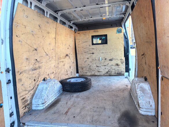 2012 Ford Transit, белый, 1200000 рублей - вид 9