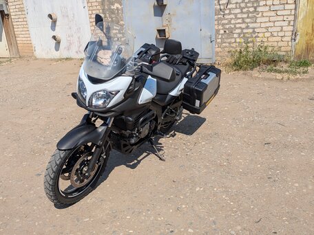 2014 Suzuki V-Strom DL 650, белый, 500000 рублей, вид 2