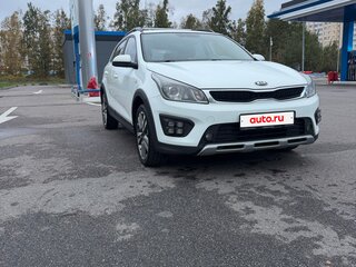 2019 Kia Rio X-Line IV, белый, 1200000 рублей, вид 4