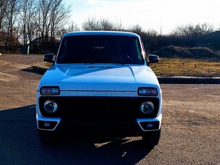 2017 Lada (ВАЗ) 2121 (4x4) Urban I Рестайлинг, белый, 620000 рублей, вид 1