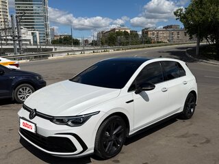 2021 Volkswagen Golf VIII, белый, 2550000 рублей, вид 1