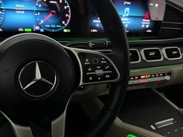 2021 Mercedes-Benz GLS 450 II (X167), чёрный - вид 4