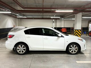 2011 Mazda 3 II (BL) Рестайлинг, белый, 699000 рублей, вид 3