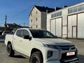 2020 Mitsubishi L200 V Рестайлинг, белый - вид 3